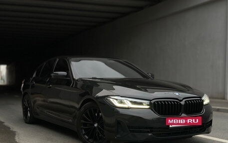 BMW 5 серия, 2018 год, 2 199 999 рублей, 6 фотография