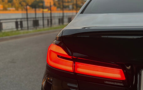 BMW 5 серия, 2018 год, 2 199 999 рублей, 16 фотография