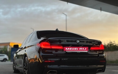 BMW 5 серия, 2018 год, 2 199 999 рублей, 14 фотография
