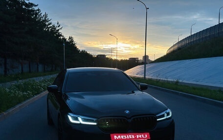BMW 5 серия, 2018 год, 2 199 999 рублей, 3 фотография