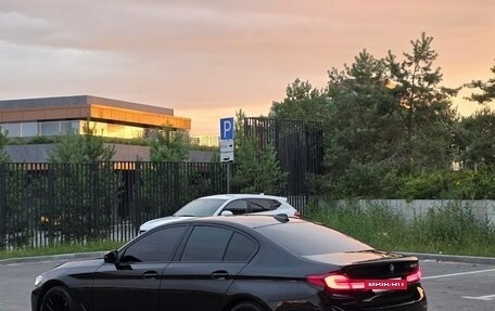 BMW 5 серия, 2018 год, 2 199 999 рублей, 19 фотография