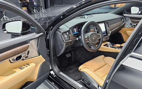 Volvo S90 II рестайлинг, 2025 год, 5 334 978 рублей, 12 фотография