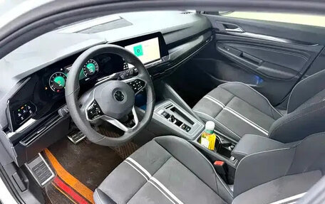Volkswagen Golf VIII, 2024 год, 1 656 666 рублей, 6 фотография