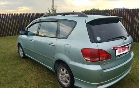 Toyota Picnic II, 2003 год, 650 000 рублей, 3 фотография