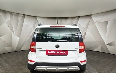 Skoda Yeti I рестайлинг, 2017 год, 1 319 000 рублей, 8 фотография