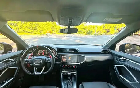 Audi Q3, 2022 год, 2 498 000 рублей, 18 фотография
