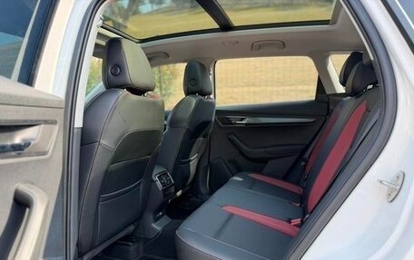 Skoda Karoq I, 2022 год, 2 108 000 рублей, 9 фотография
