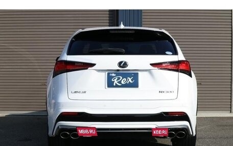 Lexus NX, 2021 год, 2 620 000 рублей, 5 фотография