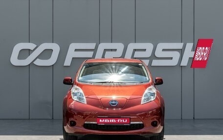 Nissan Leaf I, 2011 год, 1 110 000 рублей, 2 фотография