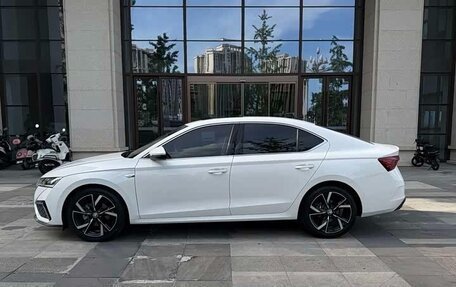 Skoda Octavia IV, 2023 год, 2 072 312 рублей, 2 фотография