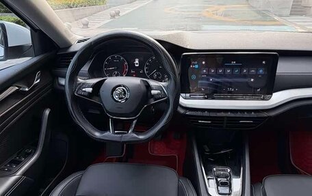 Skoda Octavia IV, 2023 год, 2 072 312 рублей, 9 фотография