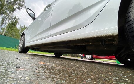 Hyundai Solaris II рестайлинг, 2013 год, 850 000 рублей, 24 фотография