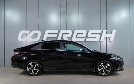 Hyundai Elantra, 2022 год, 1 999 000 рублей, 5 фотография