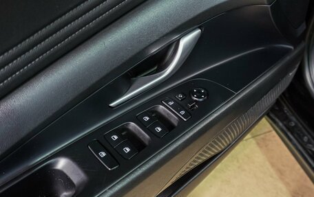 Hyundai Elantra, 2022 год, 1 999 000 рублей, 17 фотография