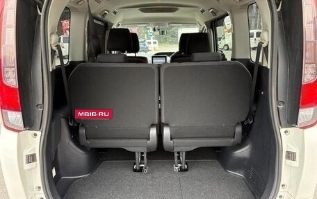 Toyota Noah III, 2014 год, 1 400 001 рублей, 21 фотография