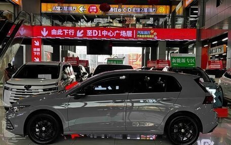 Volkswagen Golf VIII, 2023 год, 1 540 000 рублей, 4 фотография