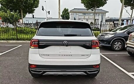 Volkswagen T-Cross I, 2021 год, 1 250 000 рублей, 5 фотография