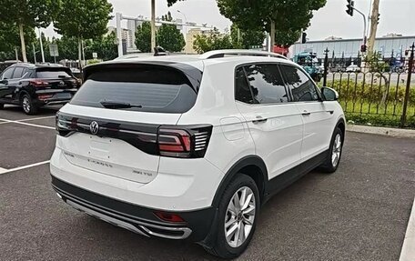 Volkswagen T-Cross I, 2021 год, 1 250 000 рублей, 6 фотография