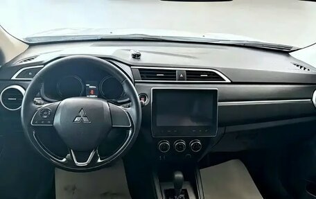 Mitsubishi ASX I рестайлинг, 2022 год, 1 700 000 рублей, 6 фотография