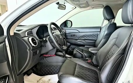 Mitsubishi ASX I рестайлинг, 2022 год, 1 700 000 рублей, 5 фотография