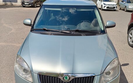 Skoda Fabia II, 2009 год, 530 000 рублей, 2 фотография