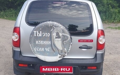 Chevrolet Niva I рестайлинг, 2011 год, 585 000 рублей, 6 фотография
