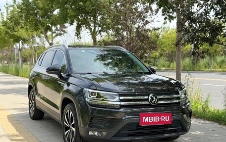 Volkswagen Tharu, 2023 год, 1 898 000 рублей, 1 фотография