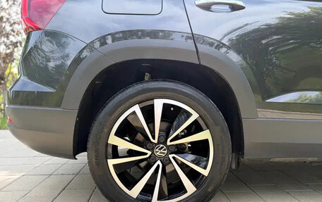 Volkswagen Tharu, 2023 год, 1 898 000 рублей, 10 фотография