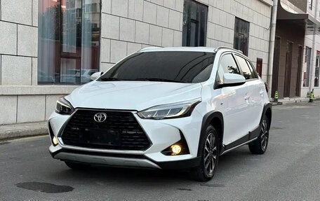 Toyota Yaris XP150 рестайлинг, 2023 год, 1 198 000 рублей, 1 фотография