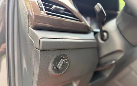 Volkswagen Tharu, 2023 год, 1 898 000 рублей, 13 фотография