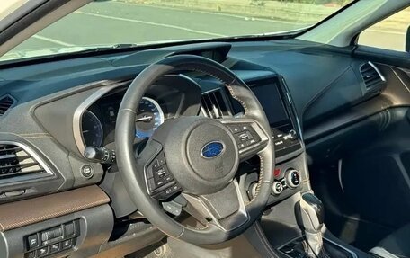 Subaru XV II, 2019 год, 2 100 000 рублей, 12 фотография