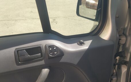 Ford Tourneo Connect I, 2009 год, 250 000 рублей, 5 фотография