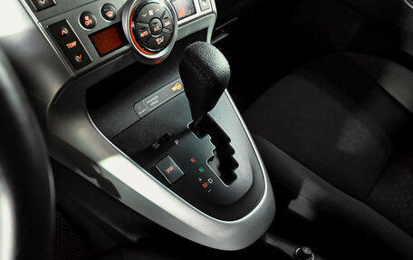 Toyota Verso I, 2011 год, 999 000 рублей, 14 фотография