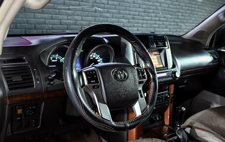 Toyota Land Cruiser Prado 150 рестайлинг 2, 2009 год, 2 580 000 рублей, 11 фотография
