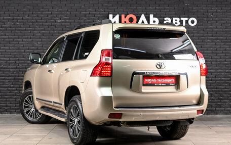 Toyota Land Cruiser Prado 150 рестайлинг 2, 2009 год, 2 580 000 рублей, 6 фотография