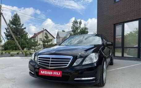 Mercedes-Benz E-Класс, 2011 год, 1 250 000 рублей, 1 фотография
