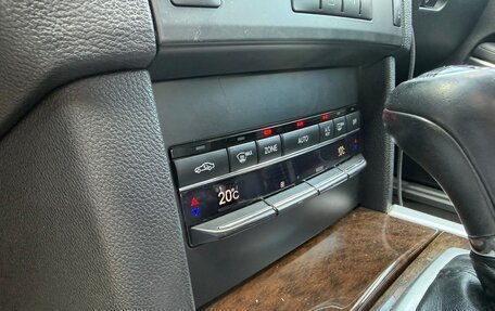 Mercedes-Benz E-Класс, 2011 год, 1 250 000 рублей, 14 фотография