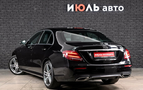 Mercedes-Benz E-Класс, 2016 год, 3 330 000 рублей, 8 фотография