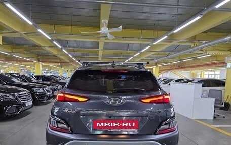 Hyundai Kona I, 2022 год, 1 520 000 рублей, 6 фотография