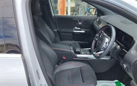 Mercedes-Benz GLA, 2023 год, 2 030 010 рублей, 11 фотография