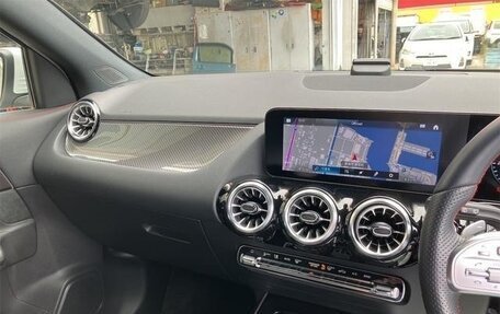 Mercedes-Benz GLA, 2023 год, 2 030 010 рублей, 14 фотография