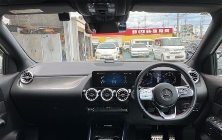 Mercedes-Benz GLA, 2023 год, 2 030 010 рублей, 13 фотография