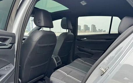 Volkswagen Golf VIII, 2022 год, 1 850 000 рублей, 11 фотография