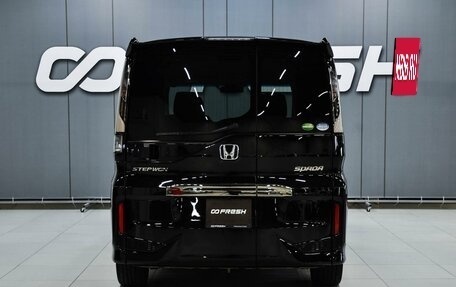 Honda Stepwgn IV, 2021 год, 2 499 000 рублей, 4 фотография