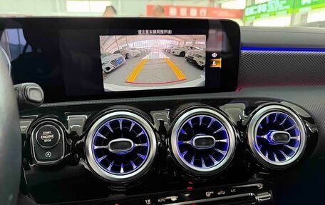 Mercedes-Benz A-Класс, 2022 год, 1 640 000 рублей, 14 фотография