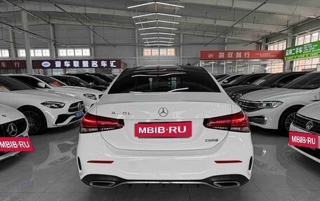 Mercedes-Benz A-Класс, 2022 год, 1 640 000 рублей, 5 фотография