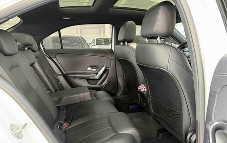 Mercedes-Benz A-Класс, 2022 год, 1 640 000 рублей, 16 фотография