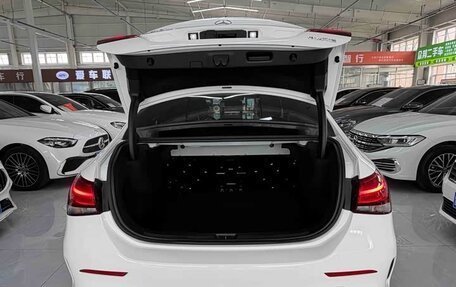 Mercedes-Benz A-Класс, 2022 год, 1 640 000 рублей, 18 фотография