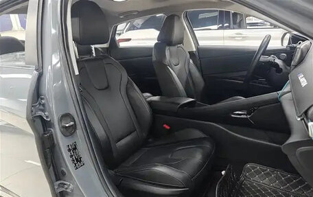 Hyundai Elantra, 2022 год, 1 340 000 рублей, 22 фотография