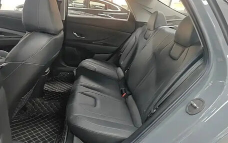 Hyundai Elantra, 2022 год, 1 340 000 рублей, 16 фотография